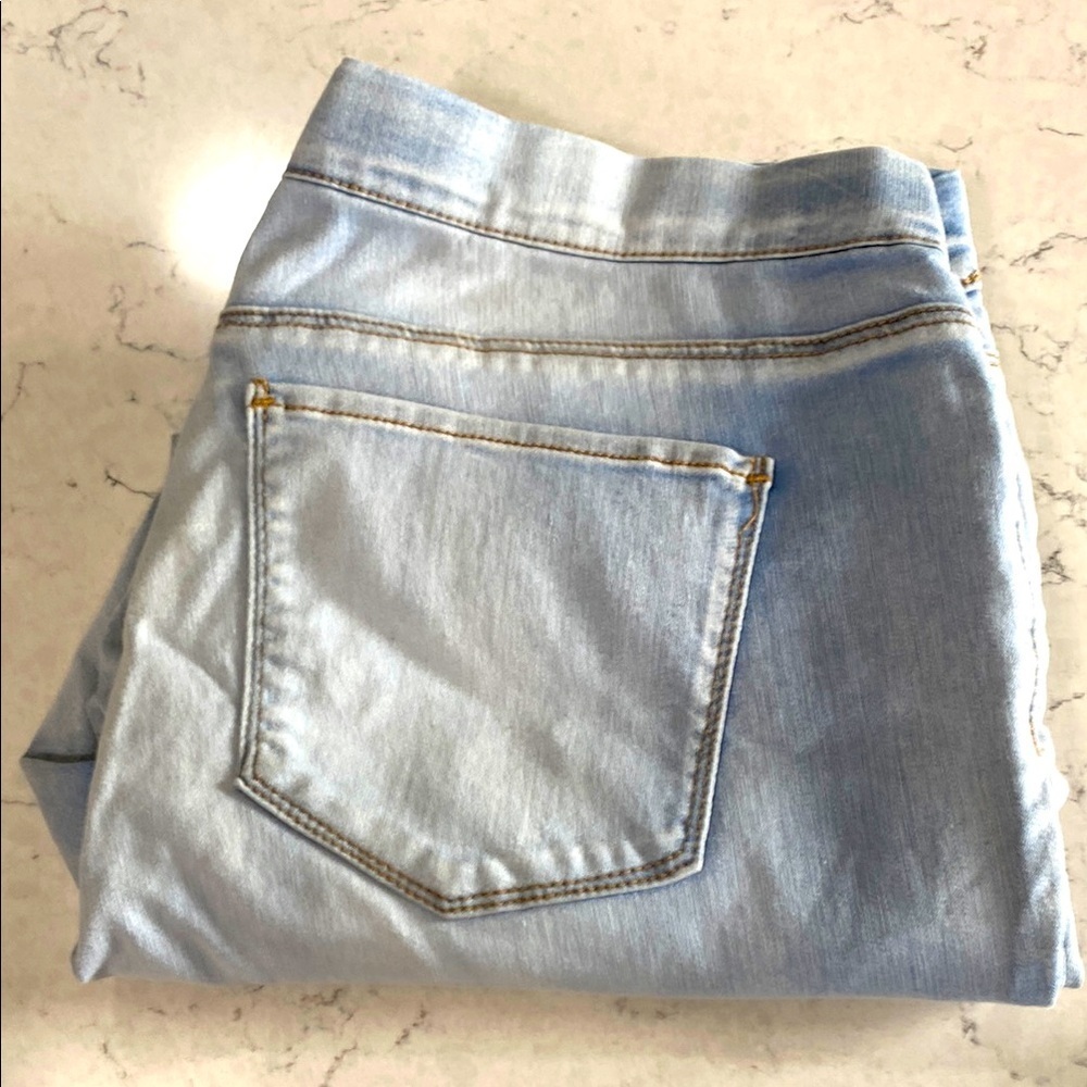 Lei Jean Bermuda Shorts